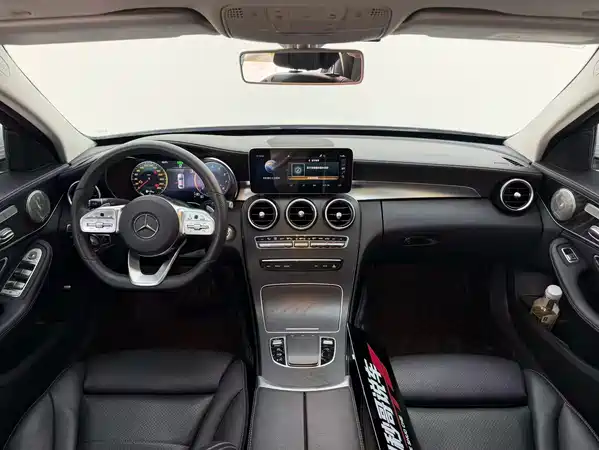 Mercedes-Benz C-Class 2020