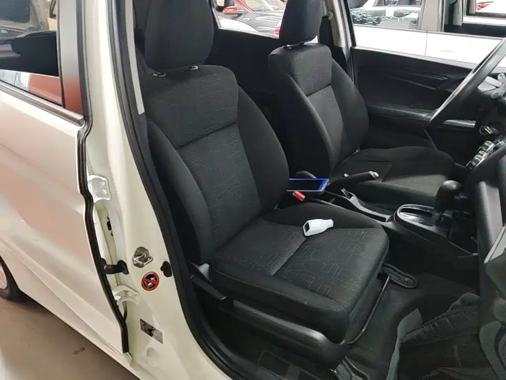 Honda Fit 2018 — фото 25