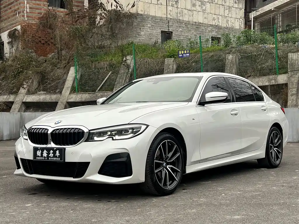 BMW 3 Series 2022