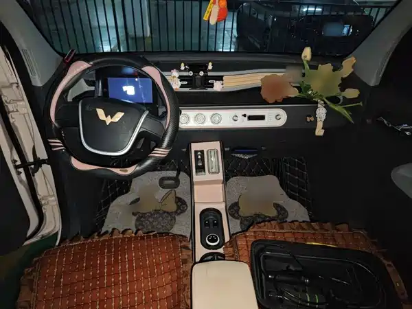 Wuling Hongguang MINIEV 2022