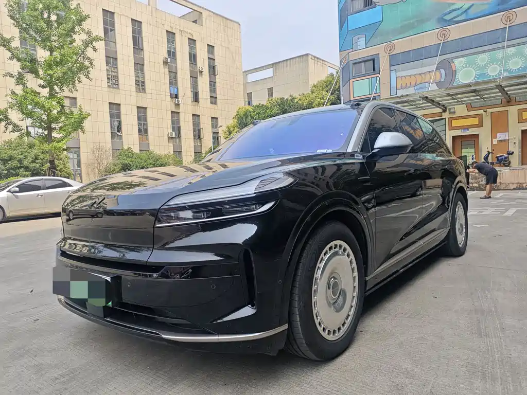 ONVO L90 2025