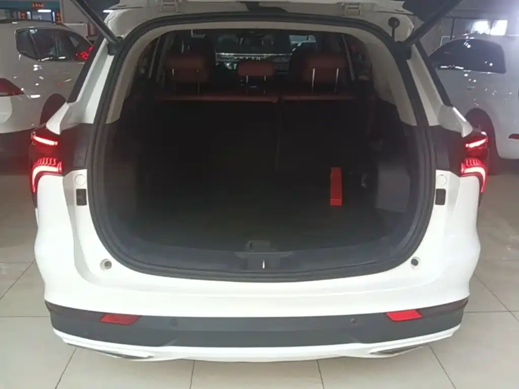 Changan CS75PLUS 2020 — фото 19