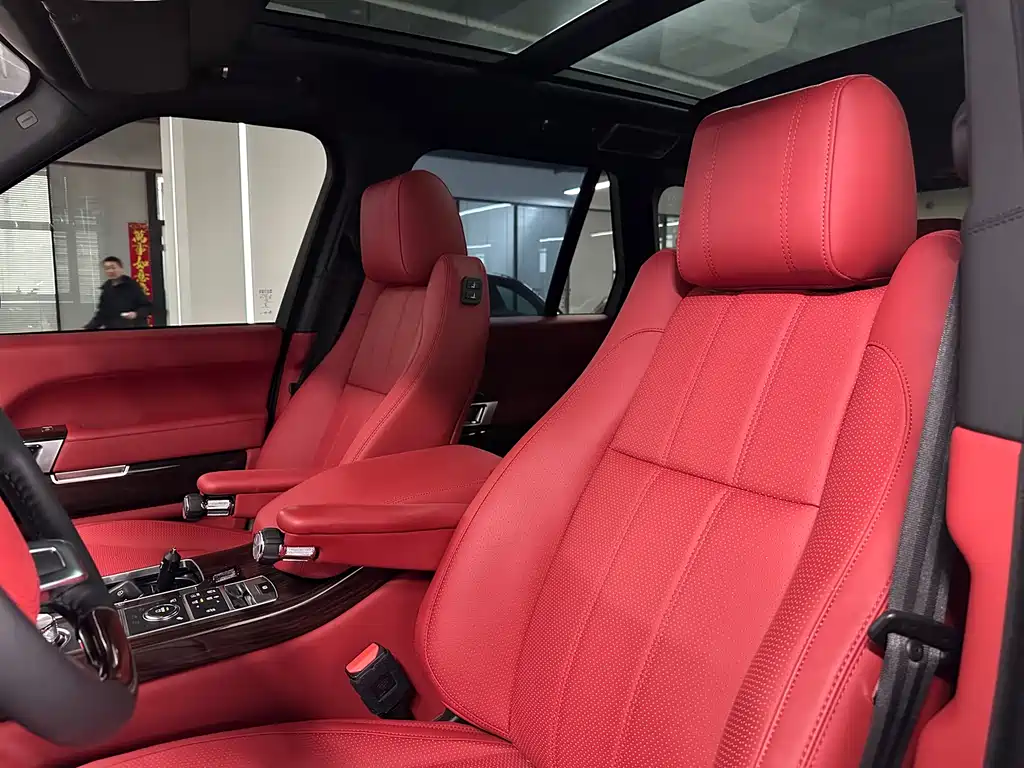 Land Rover Range Rover 2018 — фото 11
