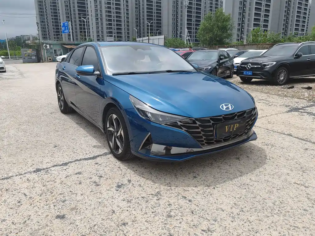 Hyundai Elantra 2021 — фото 3
