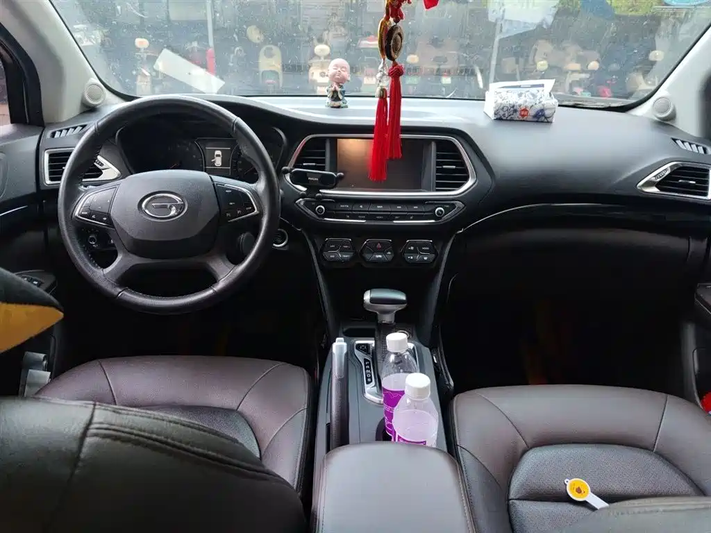 GAC Motor Trumpchi GS4 2015 — фото 10
