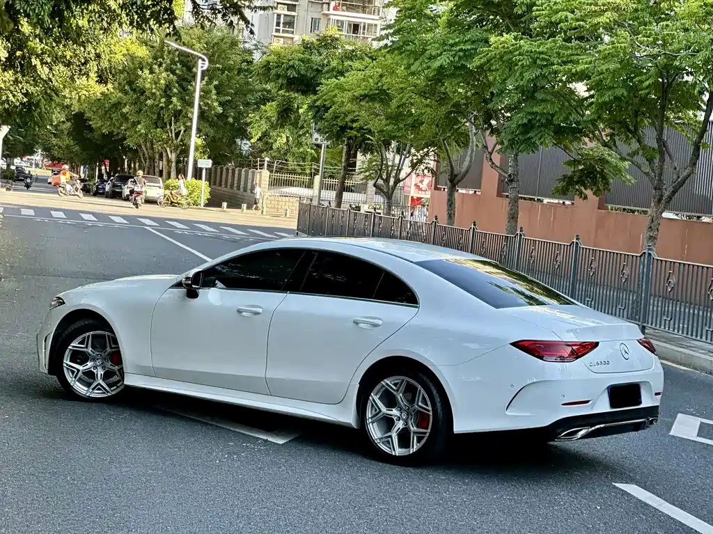 Mercedes-Benz CLS 2022 — фото 9