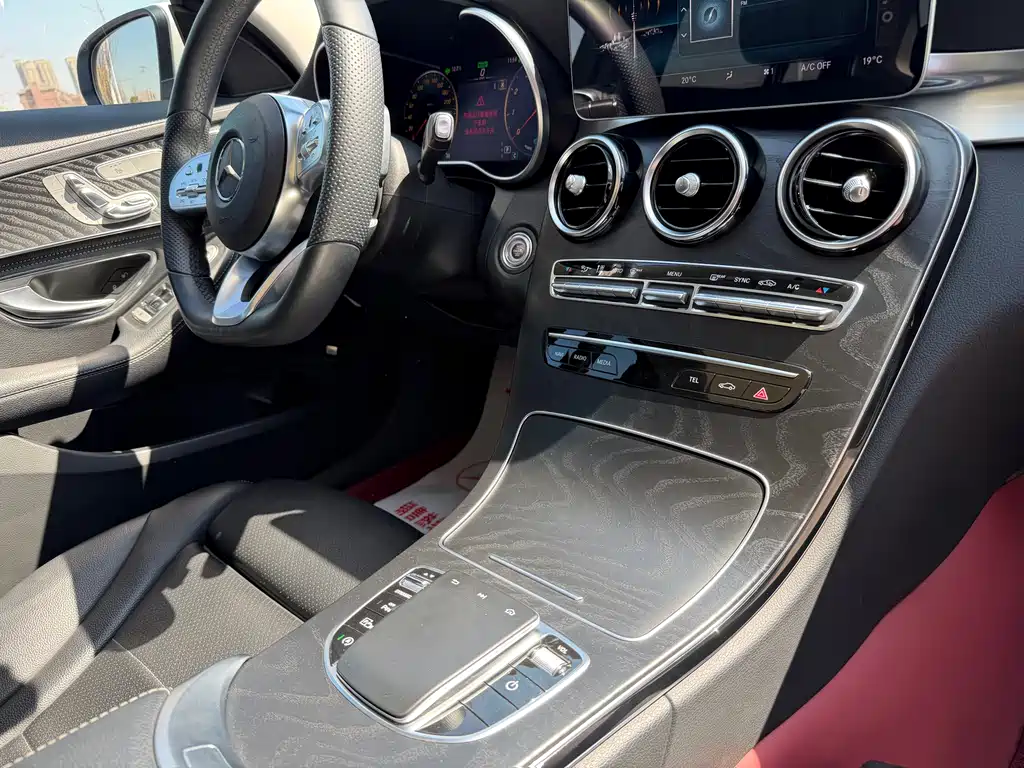 Mercedes-Benz C-Class 2020 — фото 20