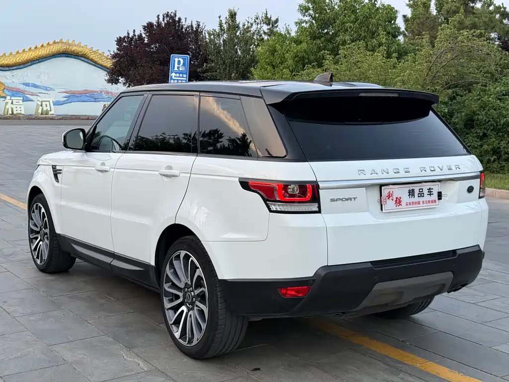 Land Rover Sport 2018 — фото 18