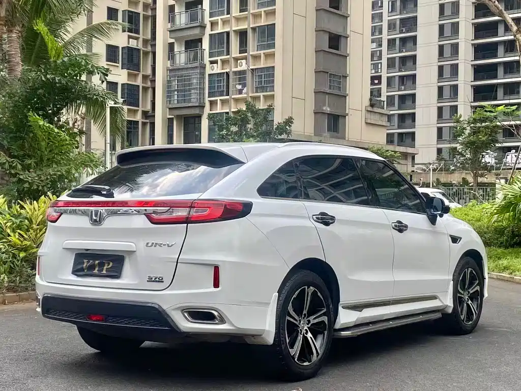 Honda UR-V 2017 — фото 9