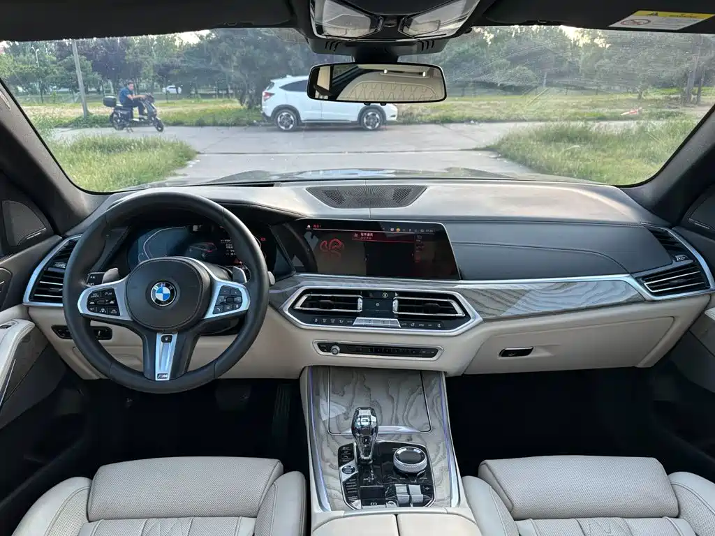 BMW X5 2019 — фото 11