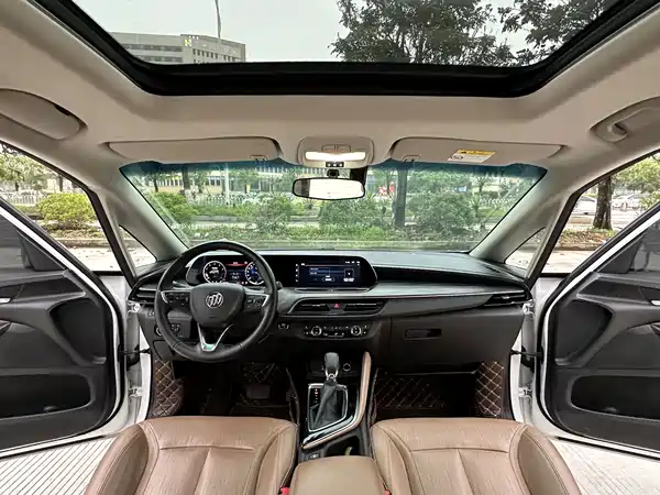 Buick GL6 2023