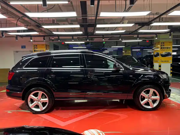 Audi Q7 2014