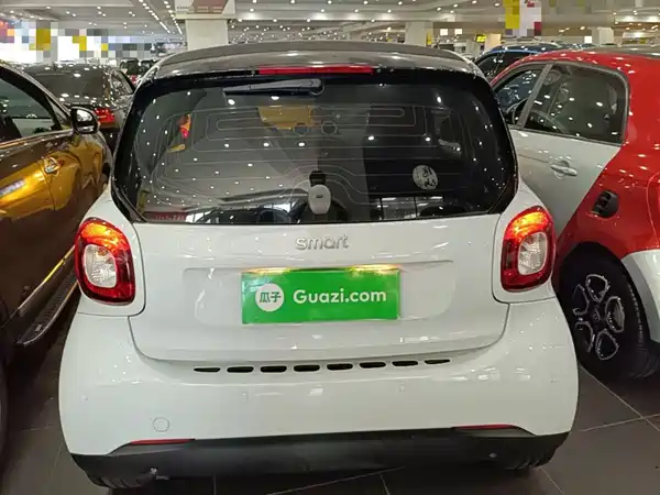 smart fortwo 2018