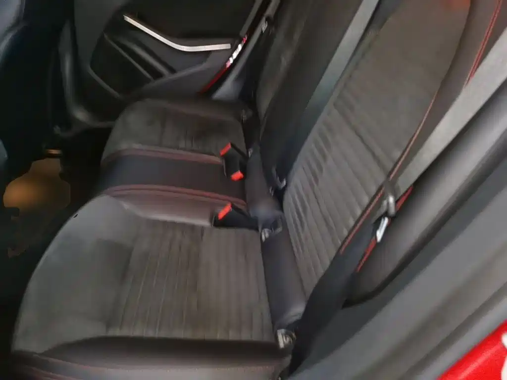 Mercedes-Benz CLA 2018 — фото 17