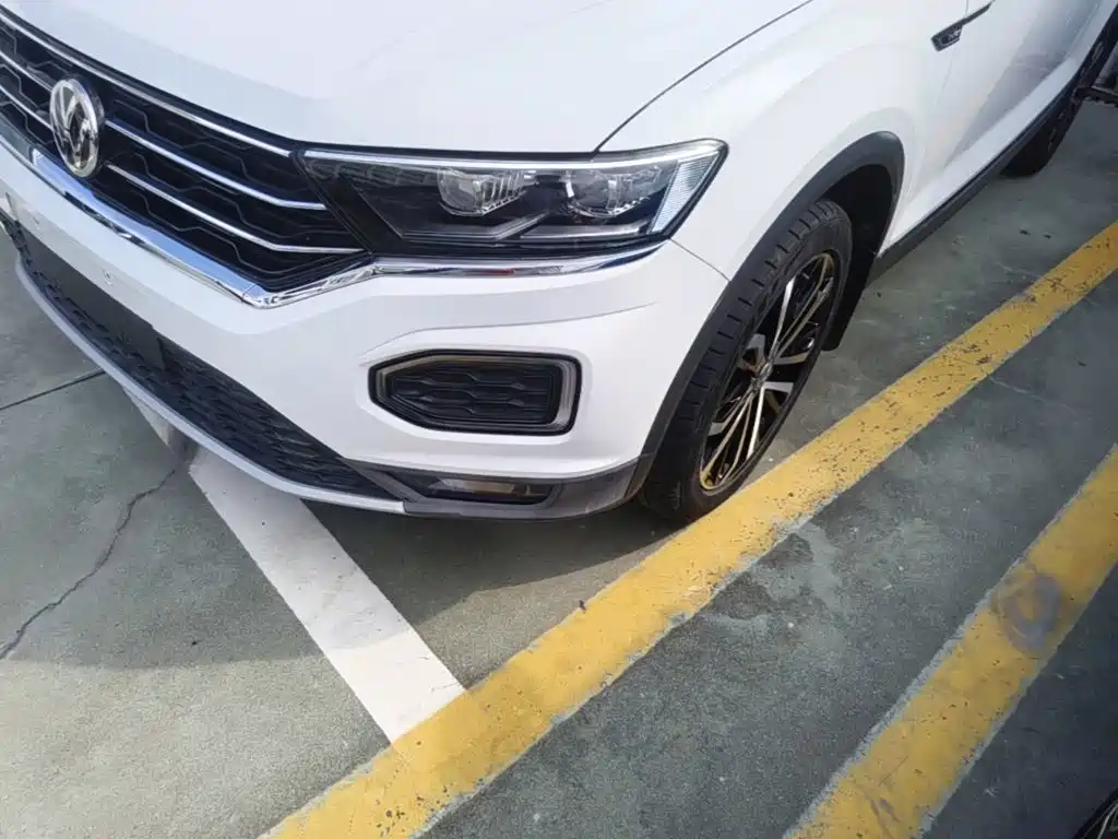 Volkswagen T-Roc 2019 — фото 24