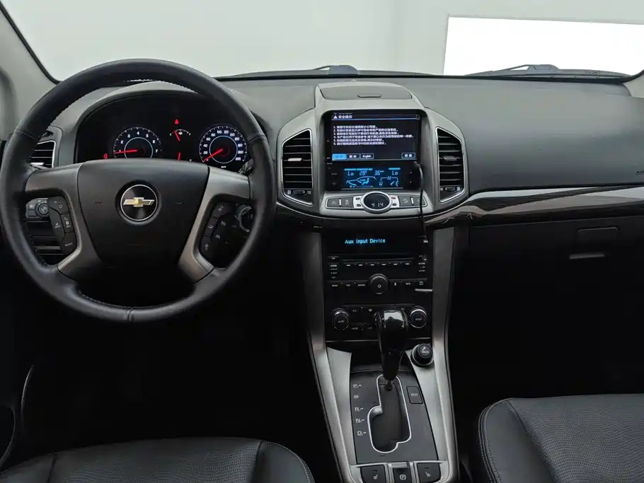 Chevrolet Captiva 2014 — фото 12