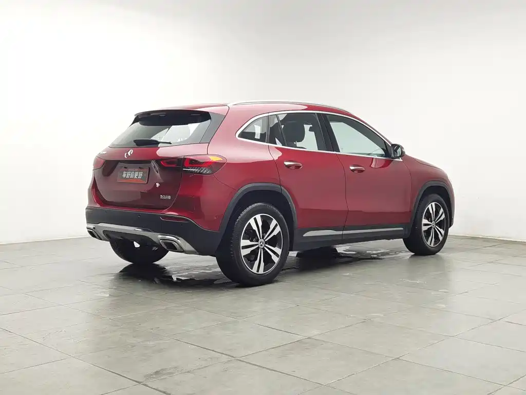 Mercedes-Benz GLA 2021 — фото 2