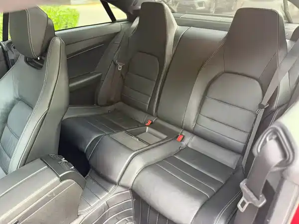 Mercedes-Benz E-Class 2011