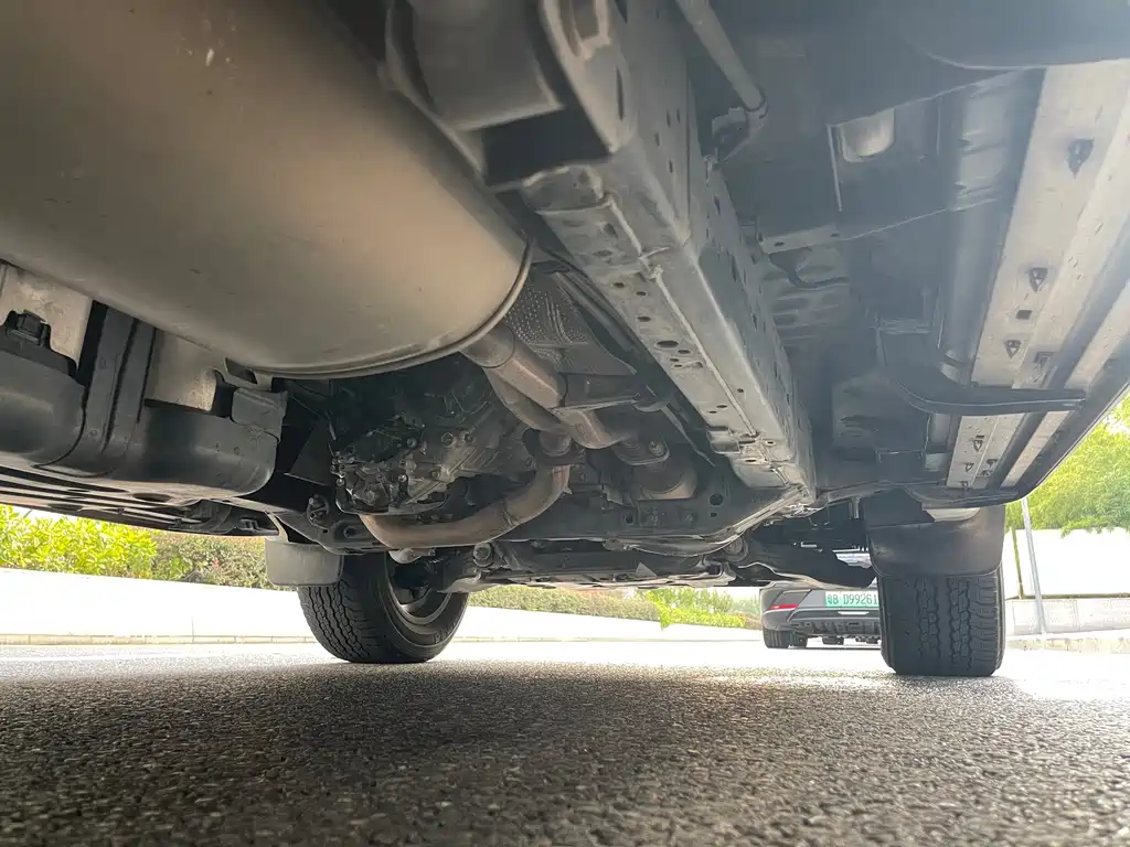 Toyota Prado 2018 — фото 19