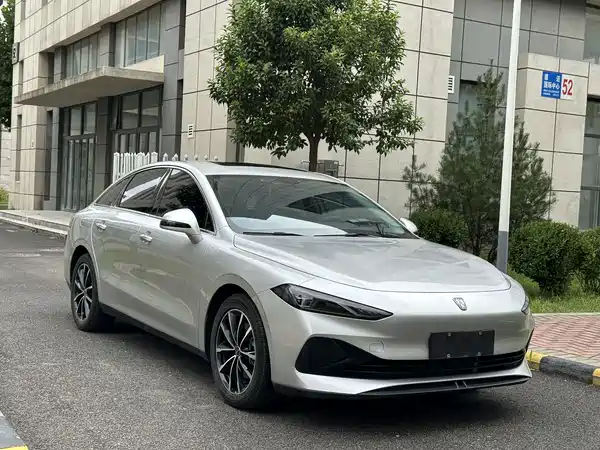 Roewe D7 2025