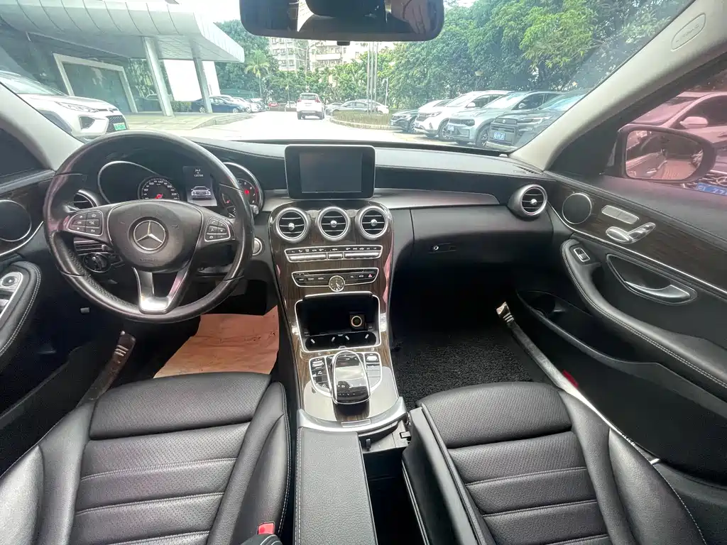 Mercedes-Benz C-Class 2015 — фото 9