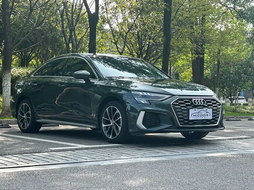 Audi A3 2022 — фото 3