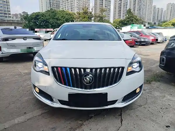 Buick Regal 2016
