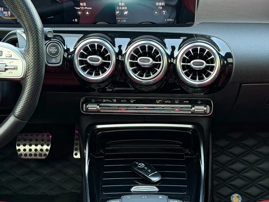 Mercedes-Benz Mercedes CLA AMG 2020 — фото 14