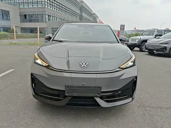 Volkswagen Distinctive 06 2025