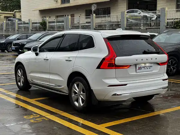 Volvo XC60 2021