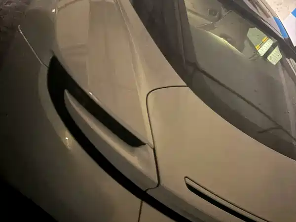 Aston Martin DB11 2017
