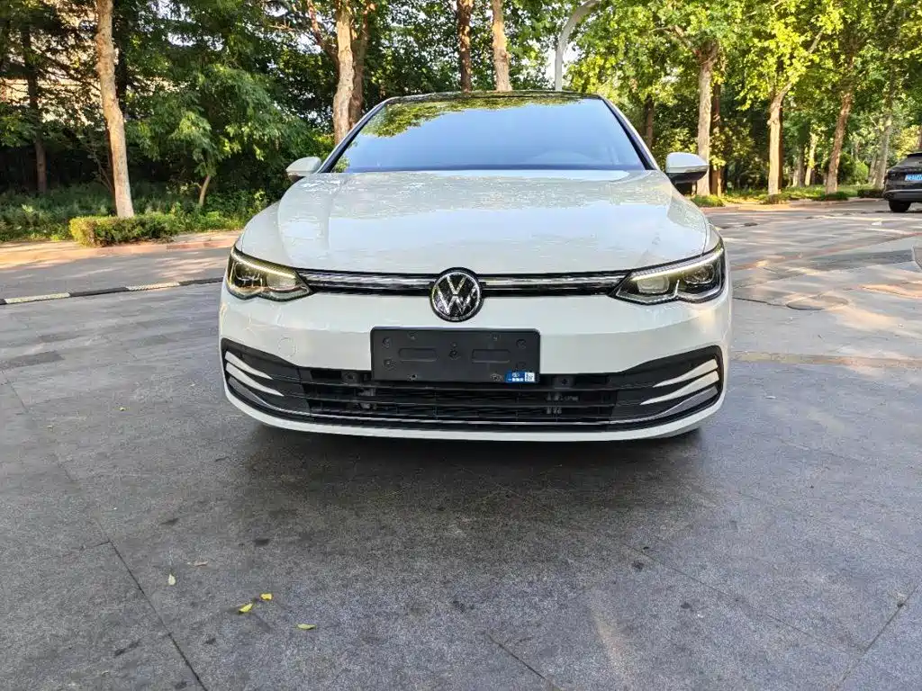 Volkswagen Golf 2022