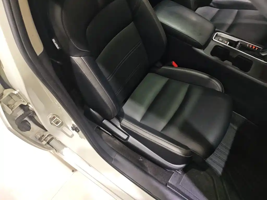 Nissan Sylphy 2022 — фото 20
