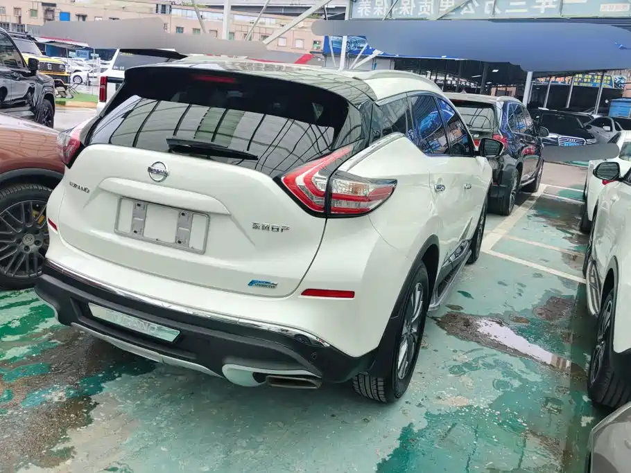 Nissan Murano 2017 — фото 3