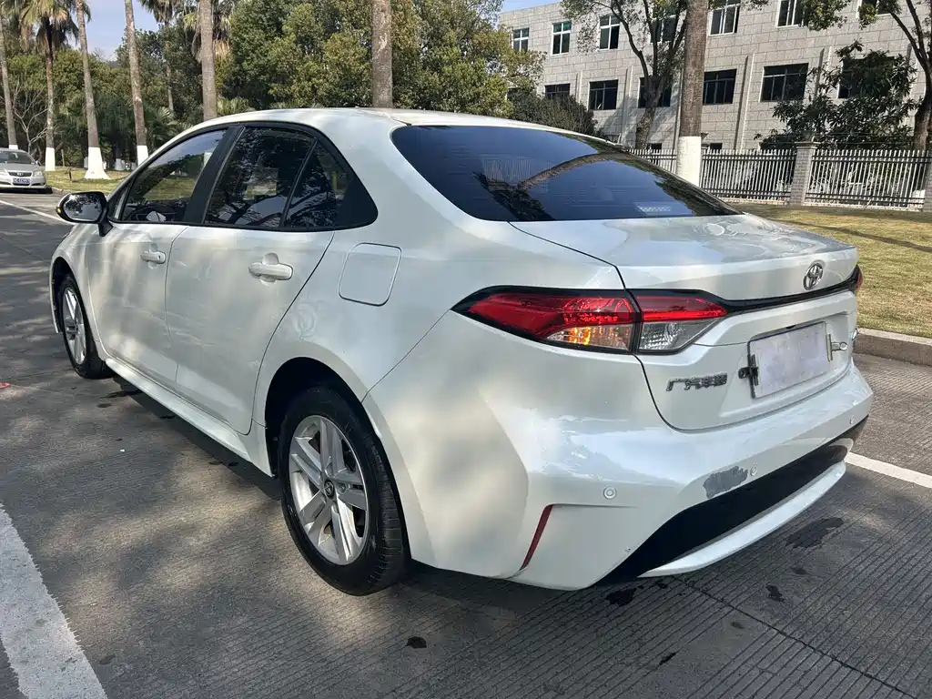 Toyota Levin 2019 — фото 15