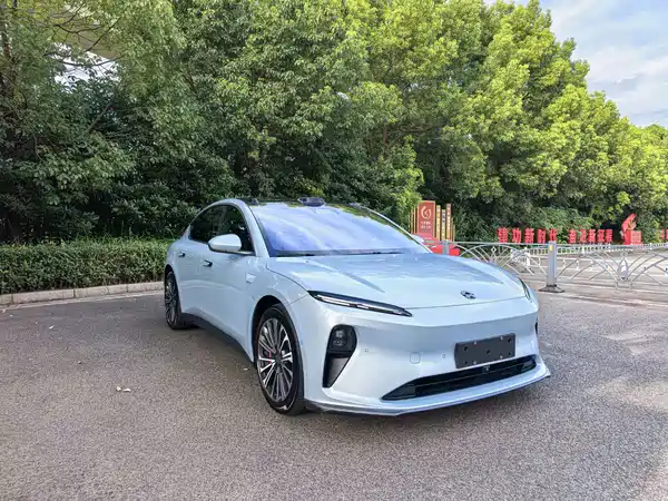 NIO ET5 2022