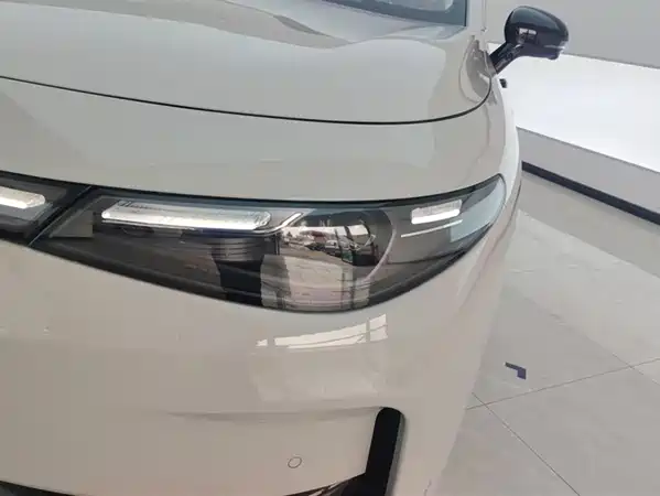 Leapmotor C10 2025
