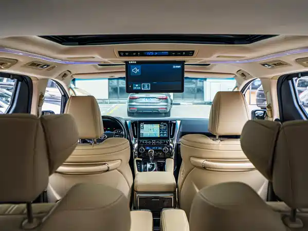 Toyota Vellfire 2021