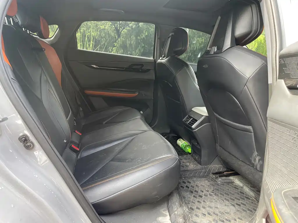 Changan UNI-V Smart Electric Idd 2023 — фото 10