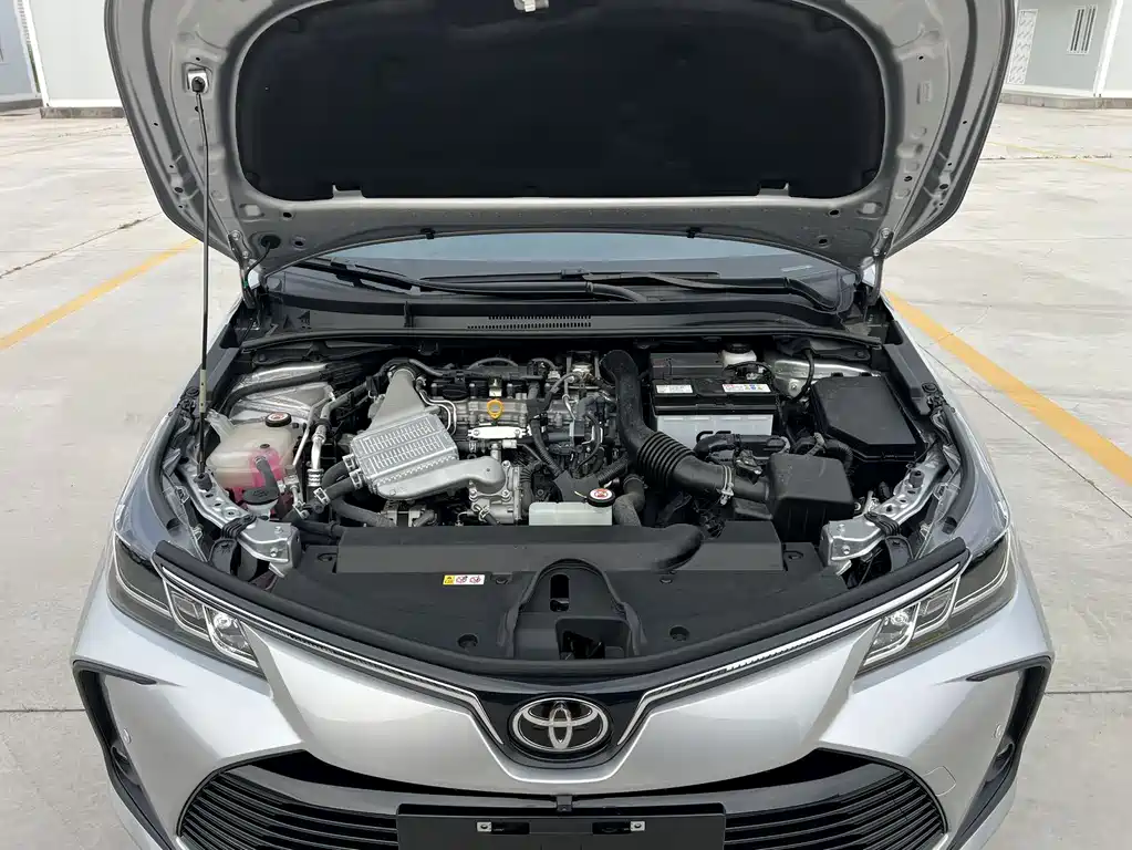 Toyota Corolla 2023 — фото 18