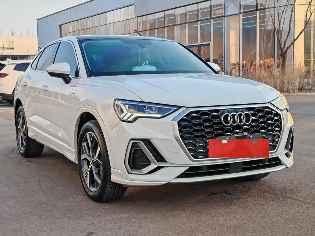 Audi Q3 Sportback 2021 — фото 3