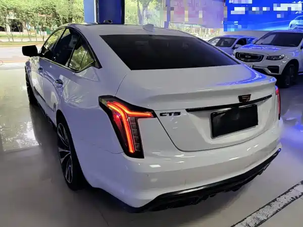 Cadillac CT5 2022