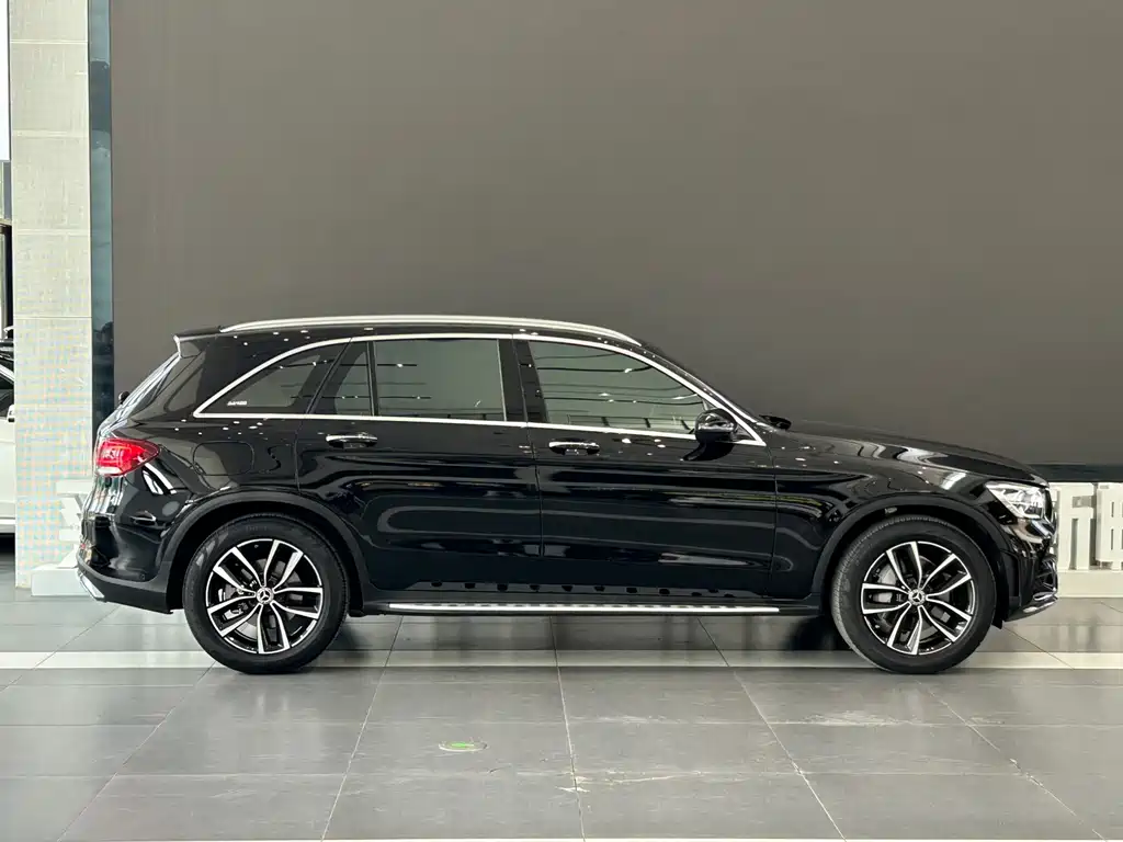 Mercedes-Benz GLC 2021 — фото 11