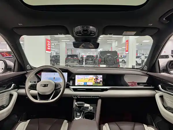 Geely Xingyue L 2024
