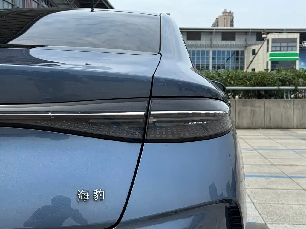 BYD Seal 2022 — фото 19