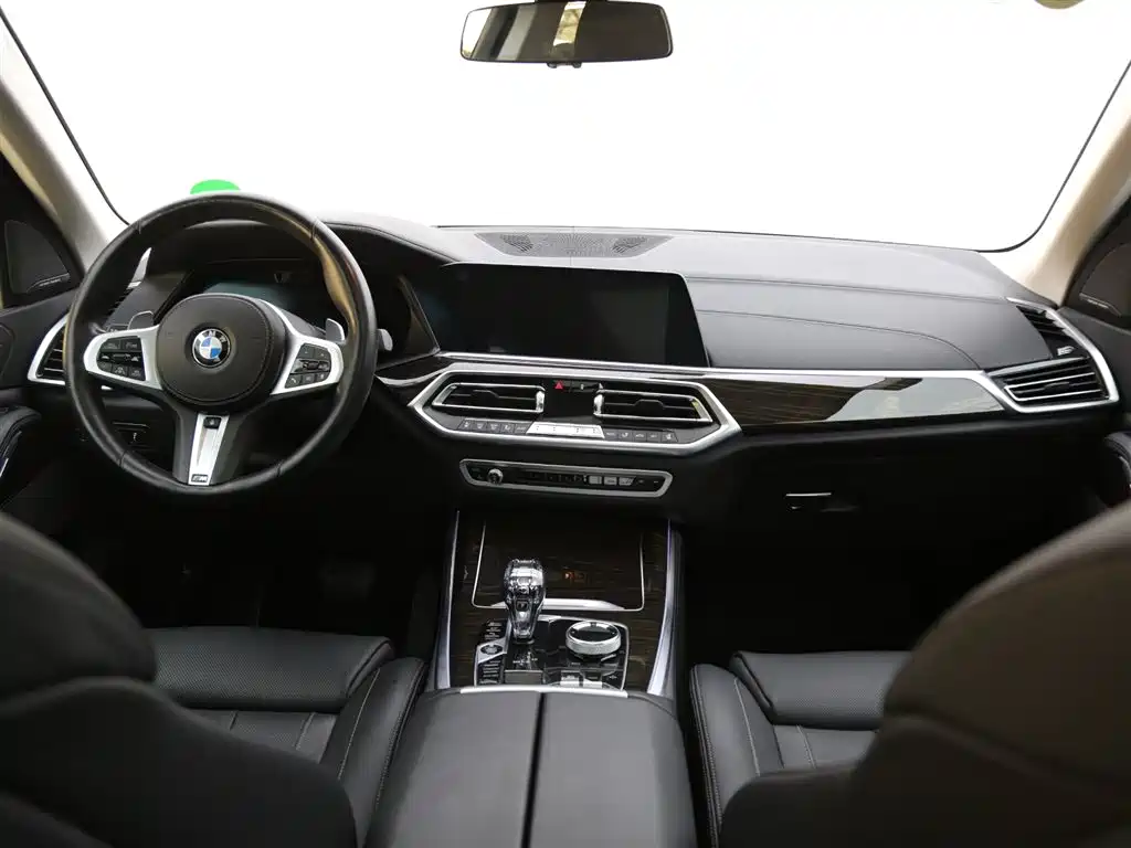 BMW X5 2018 — фото 7