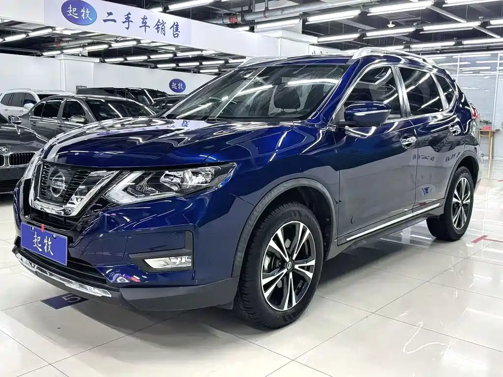 Nissan X-Trail 2018 — фото 1