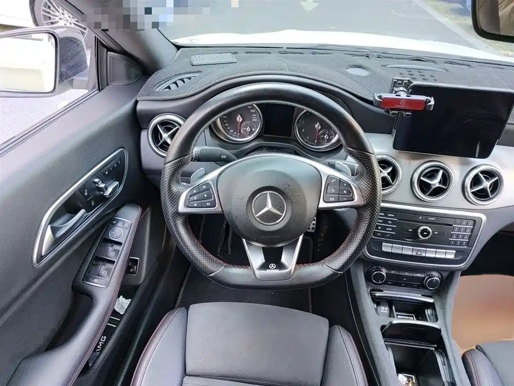 Mercedes-Benz CLA 2018 — фото 3