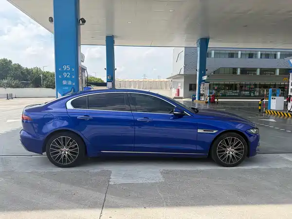 Jaguar XEL 2020