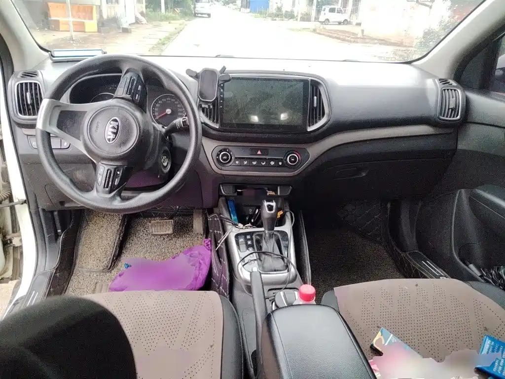 Kia KX3 2016